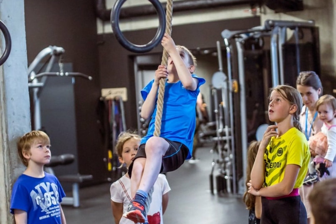 Ruszamy z zajęciami sportowymi dla najmłodszych!