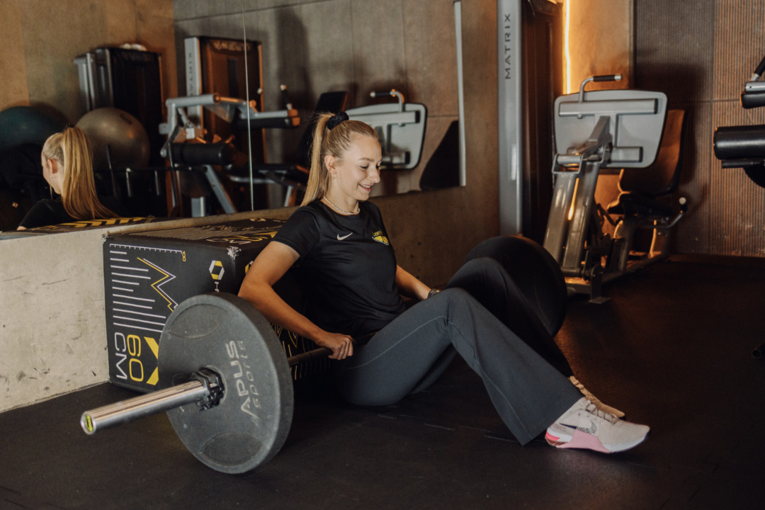 Czy plan treningowy dla kobiety a mężczyzny się czymś różni?